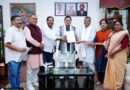 मुख्यमंत्री धामी से मेयर सौरभ थपलियाल सहित हरिद्वार मेयर एवं  विभिन्न नगर पालिका अध्यक्षों ने की मुलाक़ात