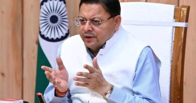 मुख्यमंत्री धामी की जीरो टॉलरेंस नीति का चला चाबुक, हरिद्वार जमीन घोटाले में सरकार की बड़ी कार्रवाई 2 IAS और 1 PCS अफसर समेत 12 लोग सस्पेंड