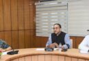 खेल मंत्री रेखा आर्या ने विभागीय अधिकारियों और ओलंपिक संघ के साथ की बैठक, कहा भव्यता से मनाएं विश्व ओलंपिक दिवस