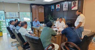 MDDA उपाध्यक्ष बंशीधर तिवारी ने ली आढत बाजार को लेकर अधिकारियों की बैठक, दिए अहम निर्देश