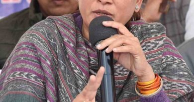 सोमेश्वर में “जन-जन की सरकार, जन-जन के द्वार” कार्यक्रम में महिला सशक्तिकरण एवं बाल विकास मंत्री रेखा आर्या ने किया 110 शिकायतों का मौके पर निस्तारण