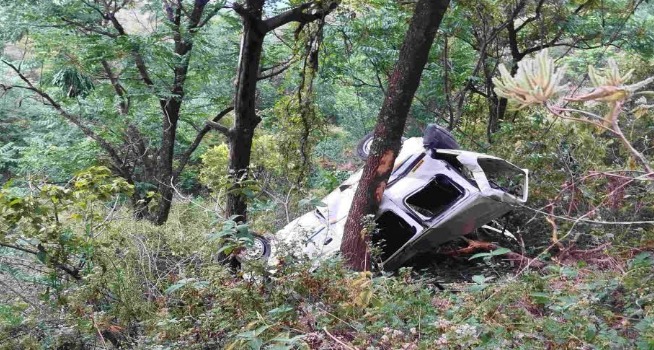 रुद्रप्रयाग में भीषण सड़क हादसा, 250 मीटर गहरी खाई में गिरी कार, 3 लोगों की मौत