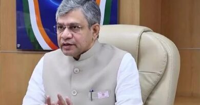 रेलवे चलाएगा 18,262 समर स्पेशल ट्रेन ट्रिप, केंद्रीय रेल मंत्री अश्विनी वैश्नवी ने की समीक्षा