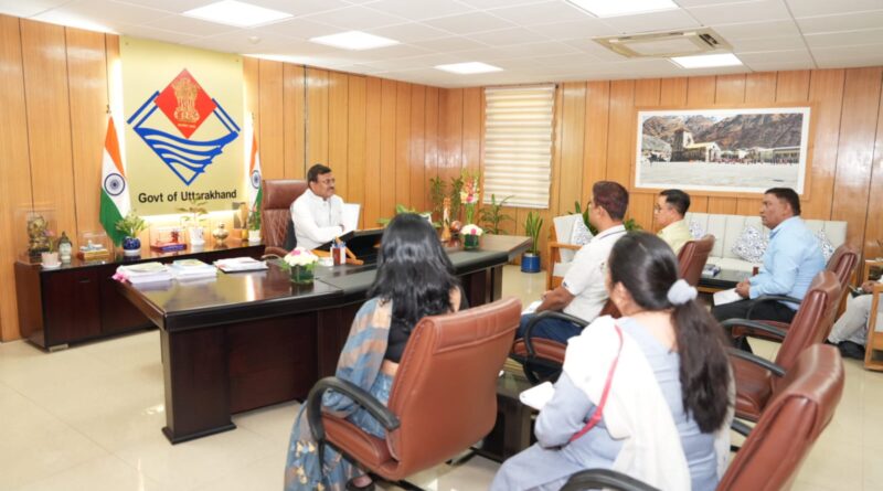 आवश्यक वास्तुओं की कालाबाजारी व जमाखोरी करने वाले तत्वों के विरुद्ध सख्त कार्रवाई : मुख्य सचिव आनन्द बर्द्धन
