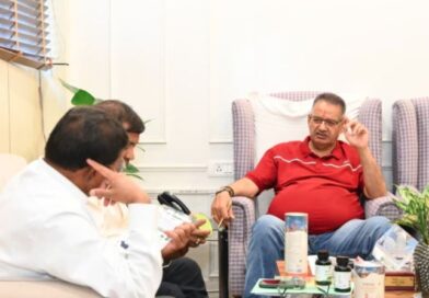 कृषि मंत्री गणेश जोशी ने कृषि एवं उद्यान विभाग के अधिकारियों के साथ की बैठक, किसानों की आय बढ़ाने, नई फसलों को प्रोत्साहन देने पर की चर्चा
