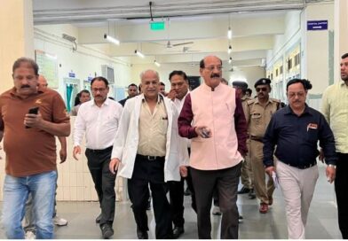 स्वास्थ्य मंत्री सुबोध उनियाल ने डॉक्टर सुशीला तिवारी अस्पताल का किया औचक निरीक्षण, मरीजों से मुलाकात कर जाना हालचाल