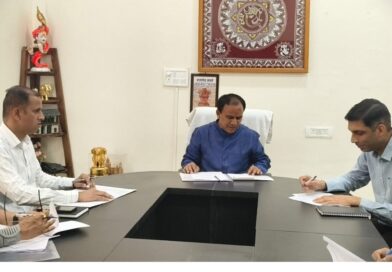 विद्यालयी शिक्षा मंत्री डॉ. धन सिंह रावत ने दिए निर्देश अटल उत्कृष्ट विद्यालयों में एक सप्ताह में होगी शिक्षकों की तैनाती