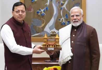 मुख्यमंत्री धामी ने प्रधानमंत्री मोदी को पत्र लिखकर उनके सफल नेतृत्व के 12 वर्ष पूर्ण होने पर दी शुभकामनाएं