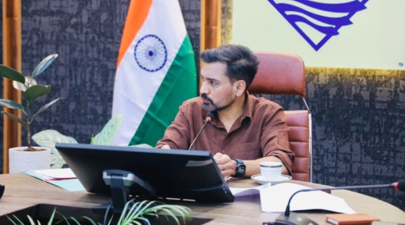 जिलाधिकारी डॉ आशीष चौहान की संवेदनशील पहल, गंभीर बीमारियों से जूझ रहे बच्चों को मिलेगा निःशुल्क उपचार