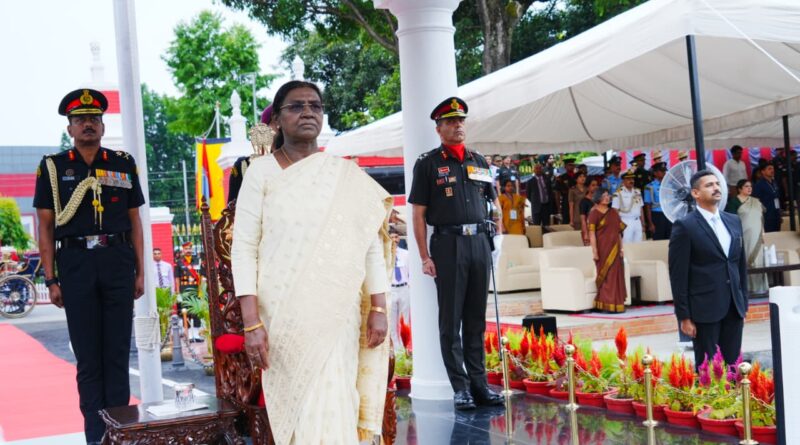 राष्ट्रपति द्रौपदी मुर्मू की गरिमामई उपस्थिति में आईएमए की पासिंग आउट परेड सम्पन्न, 9 महिला कैडेटों ने रचा इतिहास