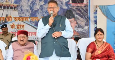रुद्रप्रयाग प्रभारी मंत्री गणेश जोशी ने जखोली में जनकल्याण शिविर में सुनीं जनसमस्याएं, 40 शिकायत दर्ज, 30 का मौके पर हुआ निस्तारण