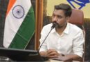रेन वाटर हार्वेस्टिंग से ओवरब्रिज तक, विकास कार्यों की समीक्षा में डीएम डॉ0 आशीष चौहान ने दिखाई सख्ती,  धीमी प्रगति पर अधिकारियों को चेतावनी