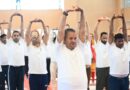 मसूरी में अंतर्राष्ट्रीय योग दिवस पर सामूहिक योगाभ्यास, कैबिनेट मंत्री गणेश जोशी ने दिया स्वस्थ जीवन का संदेश