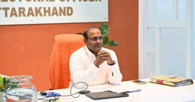 मुख्य निर्वाचन अधिकारी डॉ. बी.वी.आर.सी. पुरुषोत्तम ने दानों मंडलायुक्तों के साथ बैठक कर SIR पर की समीक्षा, दिए निर्देश 