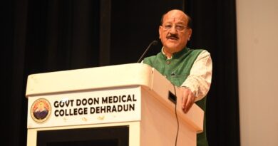 डॉक्टर्स डे के अवसर पर प्रदेश के 37 प्रतिष्ठित डॉक्टर सम्मानित, स्वास्थ्य मंत्री सुबोध उनियाल बोले- राज्य में बनाया जायेगा विशेषज्ञ चिकित्सकों का पृथक कॉडर