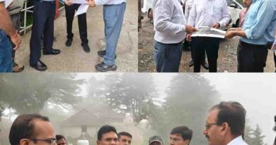 मुख्यमंत्री धामी के नेतृत्व में बदल रही मसूरी की तस्वीर, पर्यटन विकास मॉडल को मजबूती देगी विश्वस्तरीय रोपवे परियोजना,सचिव आवास डॉ. आर. राजेश कुमार ने किया निरीक्षण