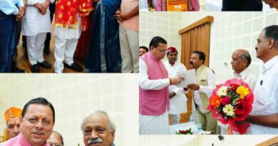 मुख्यमंत्री धामी ने मुख्यमंत्री कैंप कार्यालय में सुनीं जन समस्याएं, शीघ्र समाधान सुनिश्चित करने के दिए निर्देश