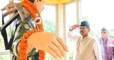 सैनिक कल्याण मंत्री गणेश जोशी ने अमर शहीद राजेश गुरुंग को अर्पित किया श्रद्धासुमन