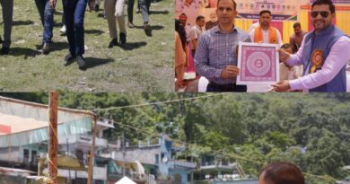 ‘जन-जन की सरकार, जन-जन के द्वार’ कार्यक्रम के तहत बलुवाकोट में बहुउद्देशीय जनसेवा शिविर आयोजित, जिलाधिकारी आशीष भटगांई ने सुनीं ग्रामीणों की समस्याएं