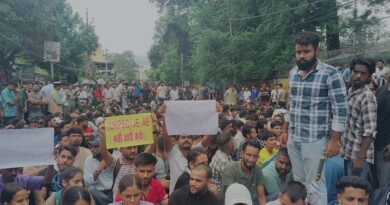 देहरादून में बेरोजगार युवाओं का सचिवालय कूच, सरकार के खिलाफ किया प्रदर्शन, जल्द भर्ती प्रक्रिया शुरू करने की उठाई मांग 