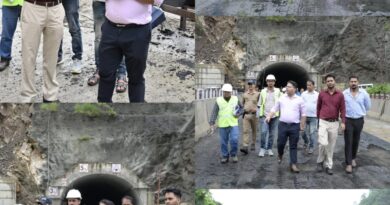 जिलाधिकारी विशाल मिश्रा ने रुद्रप्रयाग बाईपास टनल का किया निरीक्षण, बोले – टनल पूरी तरह सुरक्षित