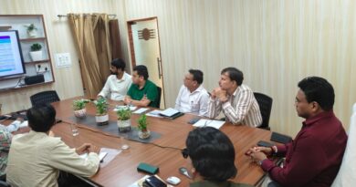 पीएम आवास योजना के कार्यों में देरी पर सचिव आवास डॉ. आर. राजेश कुमार सख्त, 15 अगस्त से पहले परियोजनाएं पूरी करने के निर्देश