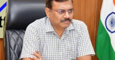 मुख्य सचिव आनंद बर्धन ने आयुष मंत्रालय के सचिव से की शिष्टाचार भेंट ,उत्तराखण्ड में AIIA की स्थापना का रखा मजबूत पक्ष