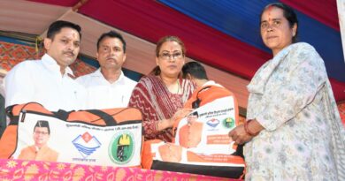 कैबिनेट मंत्री रेखा आर्या ने धौलाघाट में श्रम विभाग का विशाल किट वितरण कार्यक्रम किया शुभारंभ, 280 पात्र महिला श्रमिकों, पुरुषों एवं बच्चों को वितरित की गईं पोषण