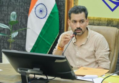 मतदाता सूची को त्रुटिरहित बनाने पर जोर, डीएम डॉ. आशीष चौहान ने ईआरओ और बीएलओ को दिए सख्त निर्देश