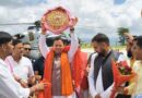 बगवाल मेले में शामिल होने देवीधुरा पहुंचे मुख्यमंत्री धामी, छोलिया नृत्य से हुआ भव्य स्वागत