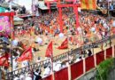 ऐतिहासिक पाषाण युद्ध के साक्षी बने लाखों श्रद्धालु