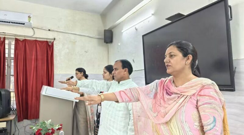 कैबिनेट मंत्री डॉ. रावत ने युवाओं से स्वयं जागरूक होकर समाज को नशे के दुष्प्रभावों से बचाने की करी अपील