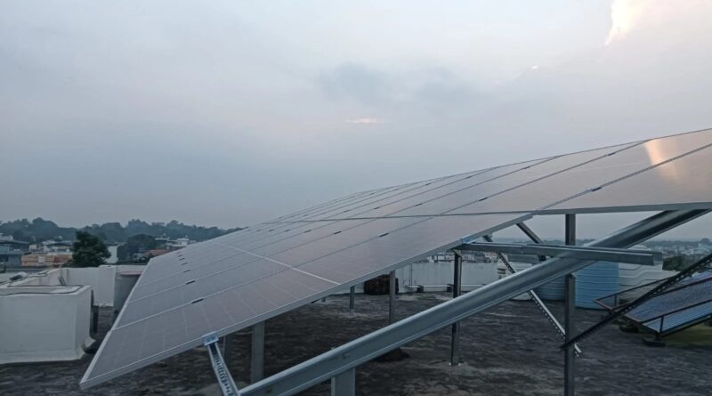 धामी सरकार की पहल से जरूरतमंद बच्चों के लिए संवर रहा सुरक्षित आशियाना, छत पर सौर ऊर्जा, कमरों में ठंडी हवा और बच्चों के सपनों को मिलेगी नई उड़ान