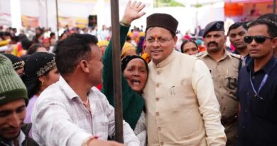 मुख्यमंत्री धामी ने बर्नीगाड़ में 217 करोड़ की 38 विकास योजनाओं का किया शिलान्यास-लोकार्पण
