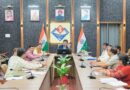 देहरादून के दूरस्थ इलाकों में नेटवर्क का ‘डेड जोन’ होगा खत्म, विधानसभा चुनाव से पहले सभी शैडो एरिया में नेटवर्क पहुंचाने के डीएम डॉ. आशीष चौहान ने दिए सख्त निर्देश