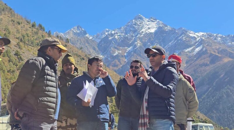 आदि कैलाश अल्ट्रा मैराथन 2.0 की तैयारियों का जिलाधिकारी आशीष भटगांई ने लिया जायजा, धावकों की सुरक्षा सर्वोच्च प्राथमिकता